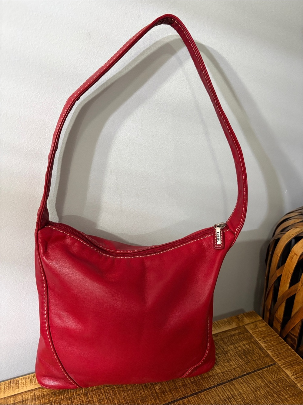 Fossil Red Leather Shoulder Bag with Top Zip